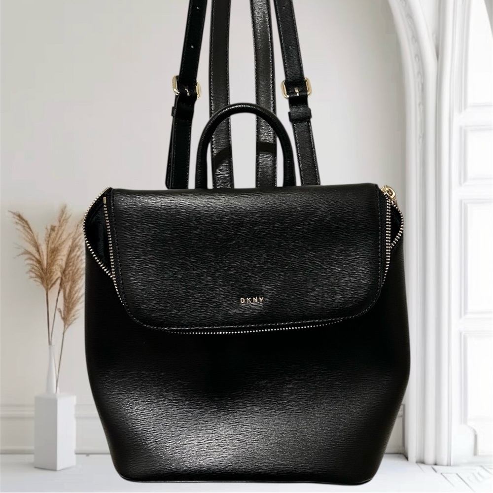 DKNY Black BRYANT Backpack. NEW - Picture 2 of 12